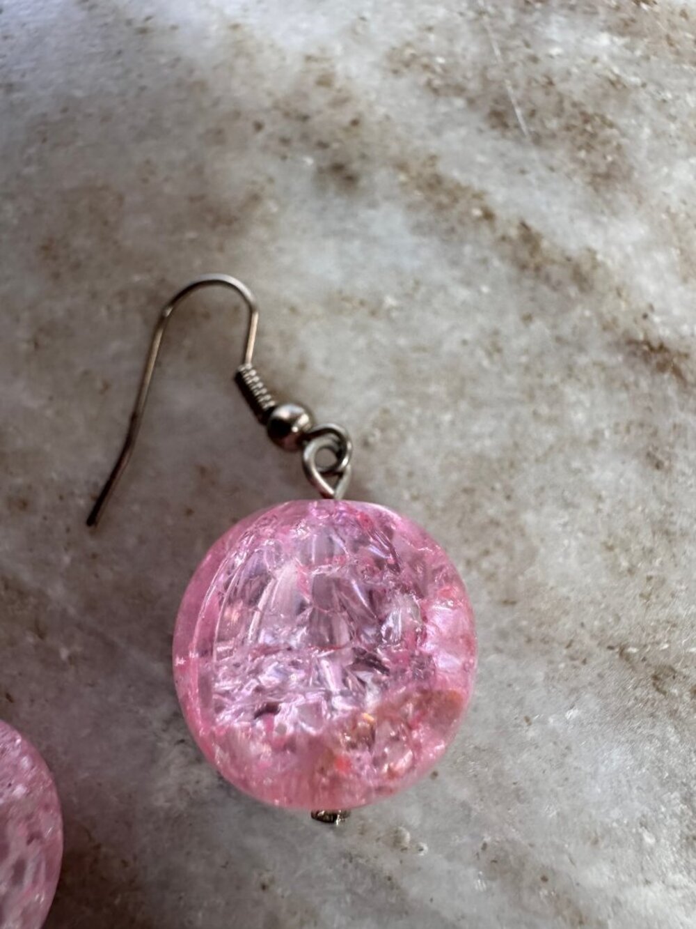 Pink Crackle Bead Drop Dangle Earrings Sparkly Silver Tone Fish Hook Handmade - Picture 3 of 3